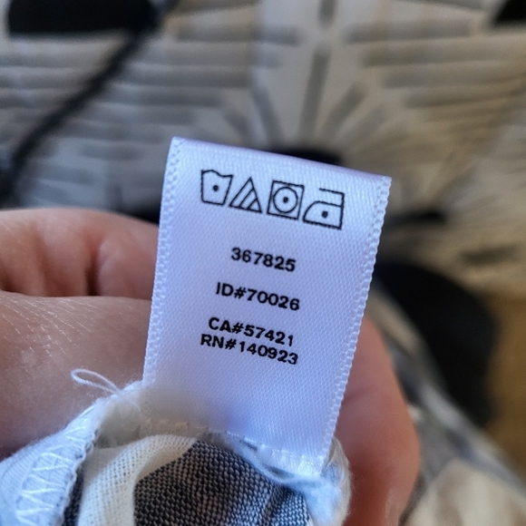 EUC Ann Taylor Loft Beach Striped Romper Navy White Cotton Size 4 - Picture 12 of 12